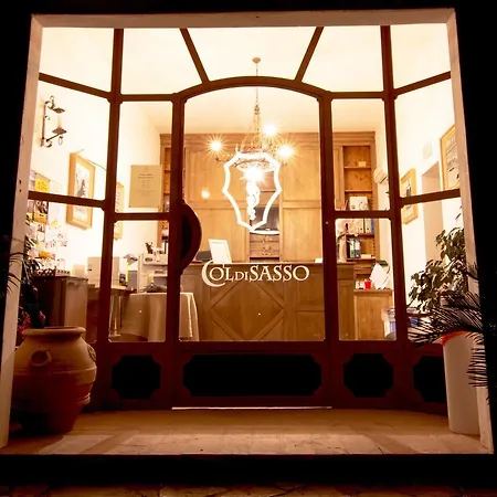 Tenuta Col Di Sasso 컨트리하우스 *